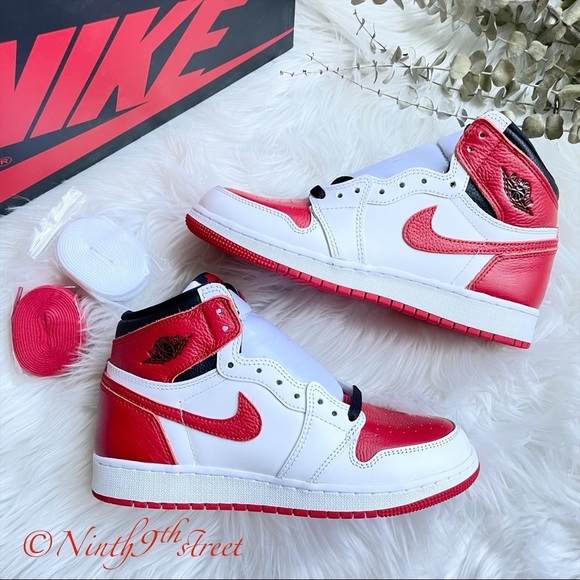 Nike Air Jordan 1 Retro High OG W8.5 7Y 575441-161 NIB - Picture 4 of 13